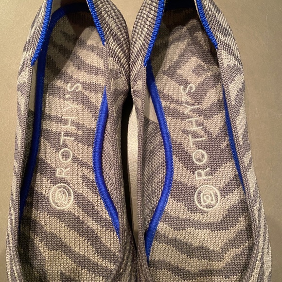 EUC rothys point retired zebra print flats - Picture 6 of 6